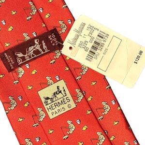 HERMES Red Patterned Silk Tie